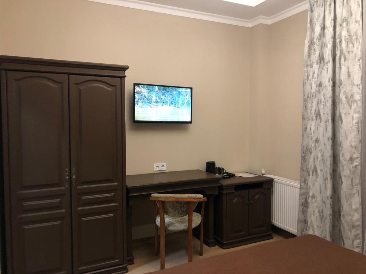 Atlant Hotel Ujgorod Dış mekan fotoğraf