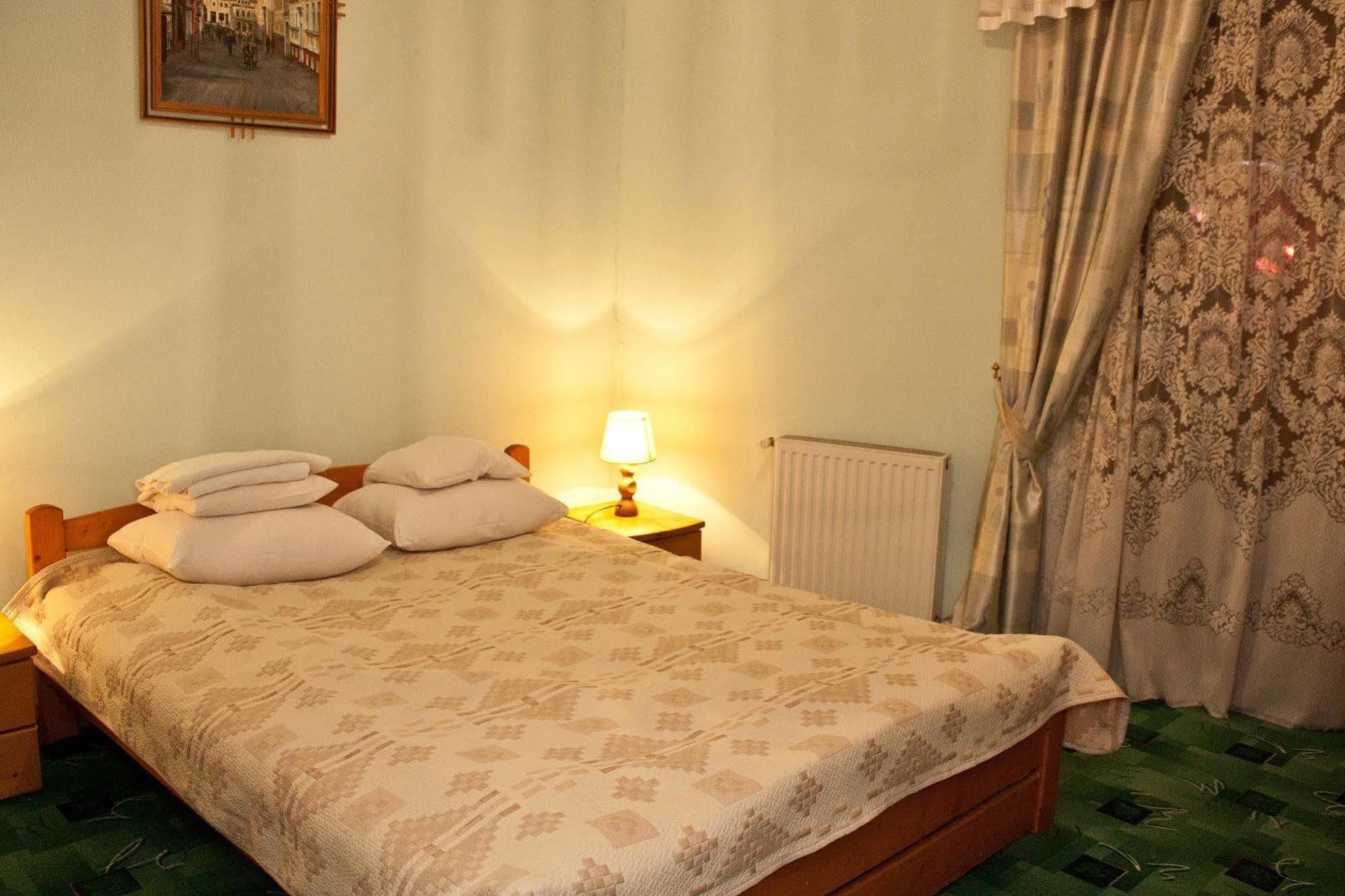 Atlant Hotel Ujgorod Dış mekan fotoğraf